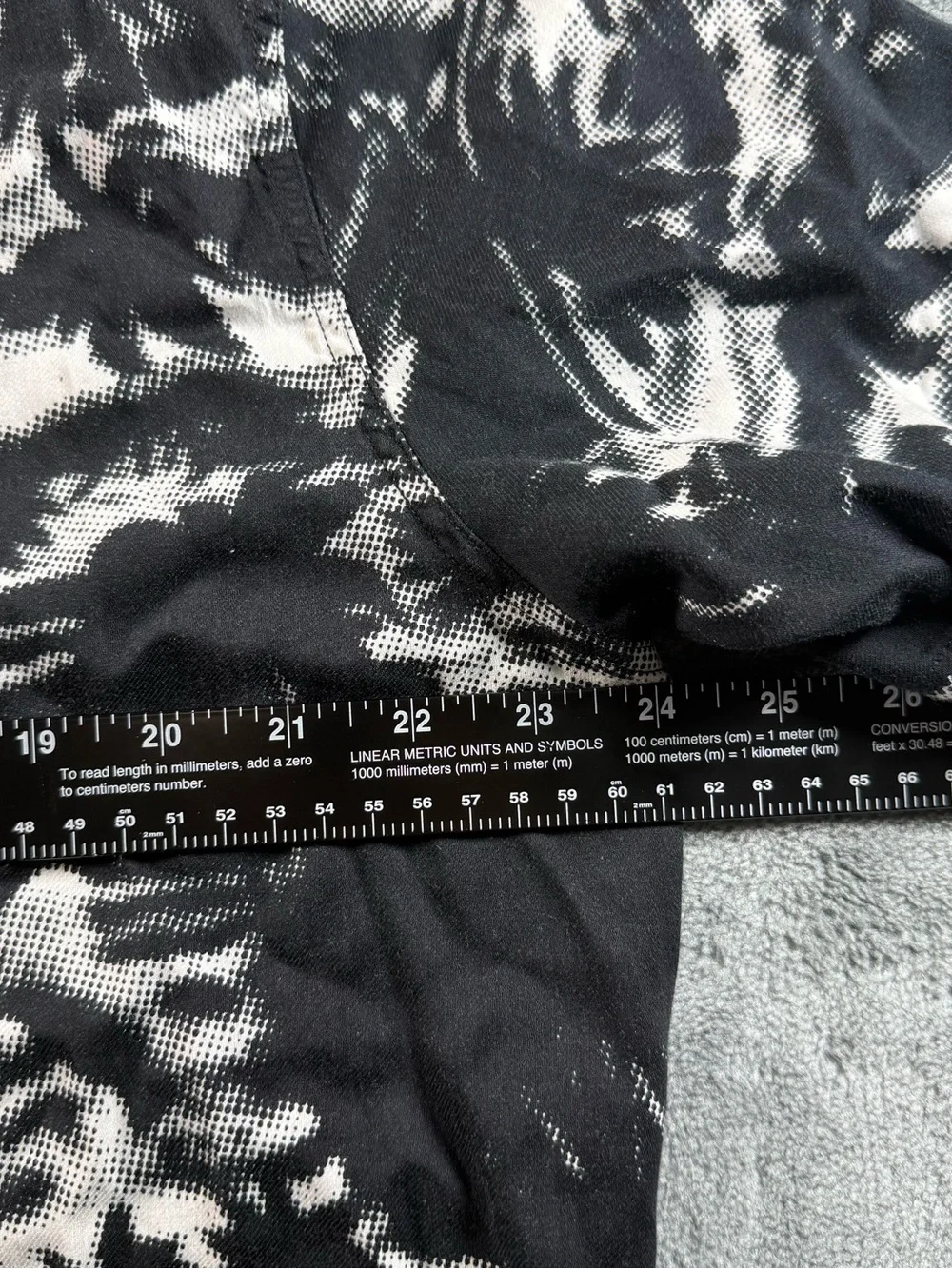Levi's Black and White Halftone AO Palm Short Sleeve Hawaiian Button-Up Shirt XL